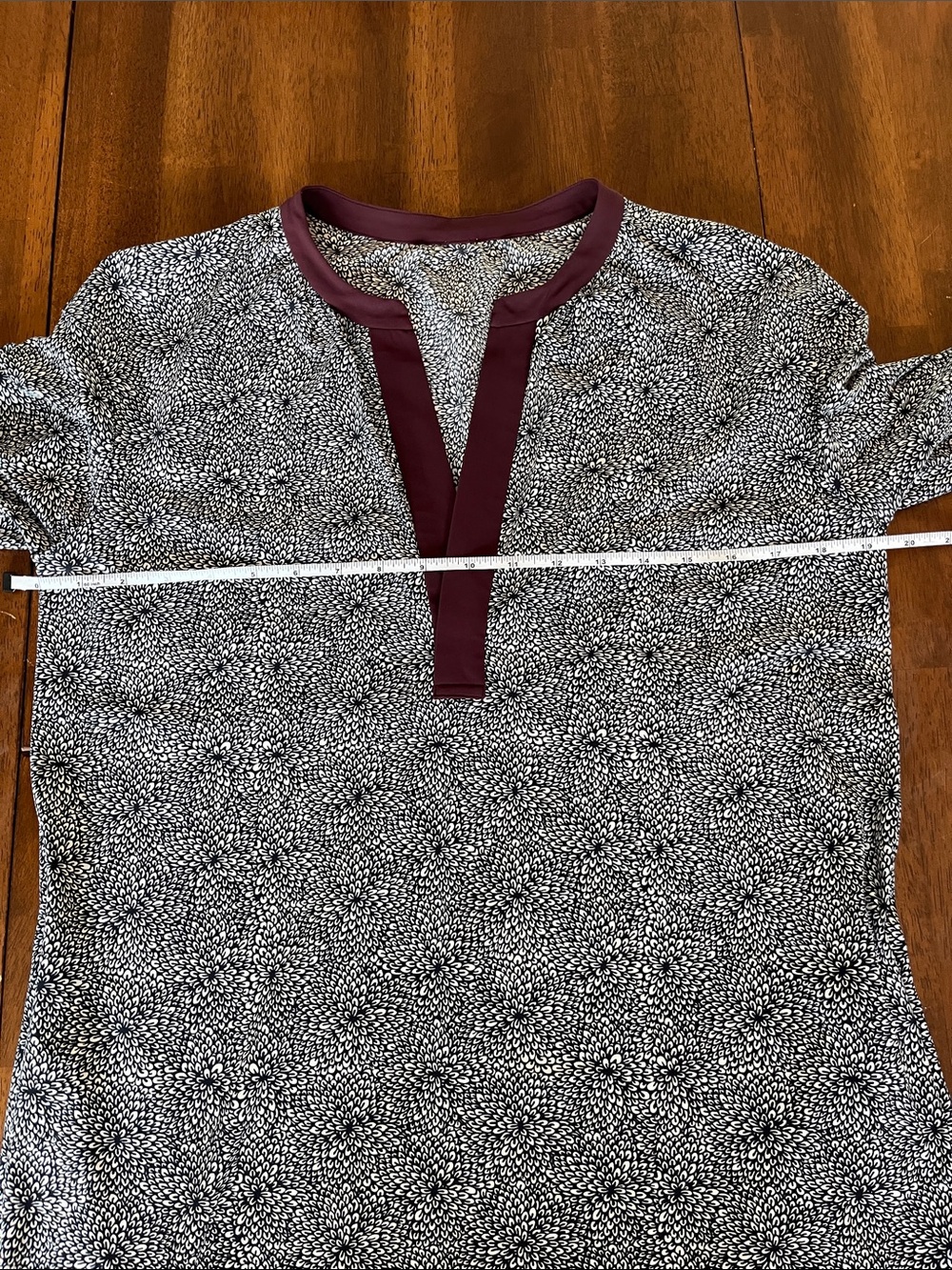 Lululemon Effortless Dress - Picture 6 of 7